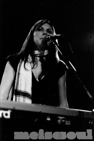 Julie Ann Thomasson on Keyboard