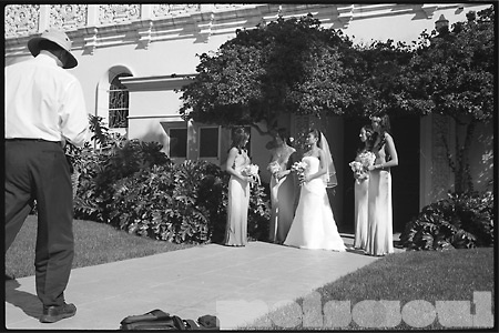 Theresa & Bridesmaids Pose infront of the Door