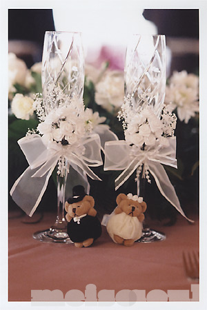 The Wedding Couple's Table Arrangement